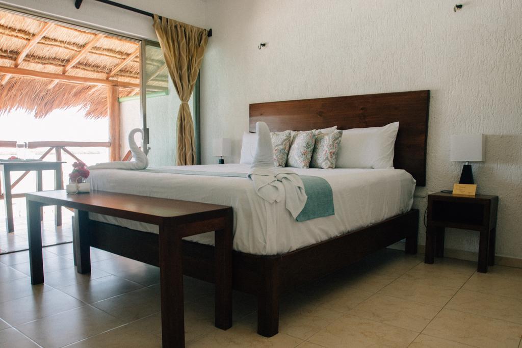 Hotel Villa De Pescadores Río Lagartos Екстериор снимка
